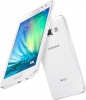 Смартфон Samsung Galaxy A3 (A300F) Белый